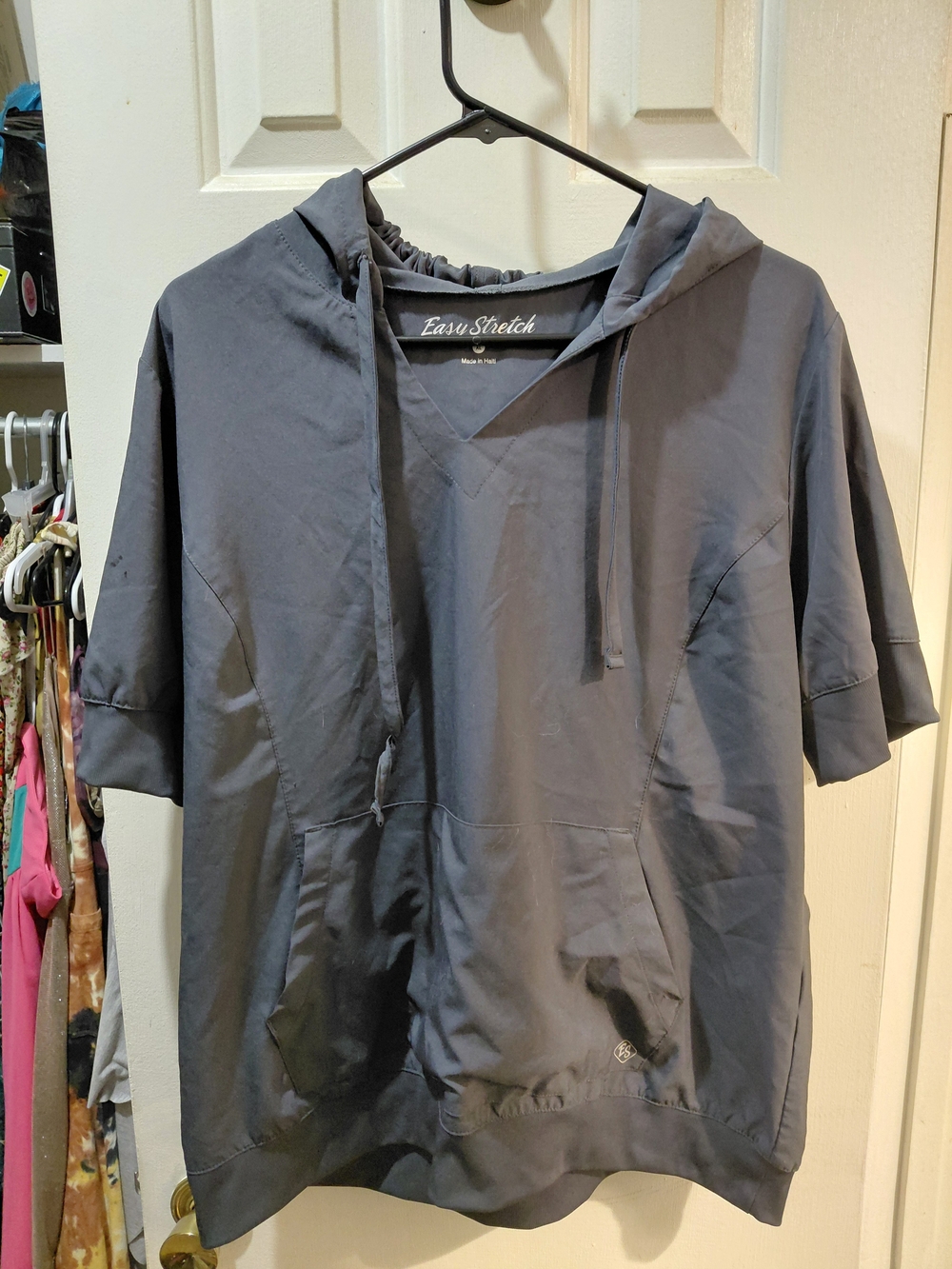 Womens Hooded Pullover Scrub Top